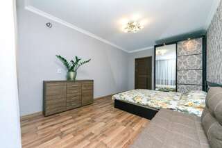 Апартаменты Позняки.Олени Пчилки люкс 3 ка возле Ашана. Киев Апартаменты с 3 спальнями-35