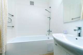 Апартаменты Позняки.Олени Пчилки люкс 3 ка возле Ашана. Киев Апартаменты с 3 спальнями-38